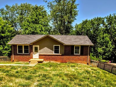 2051 Shelby Dr