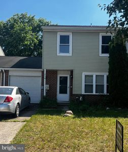 214 Lafayette Dr