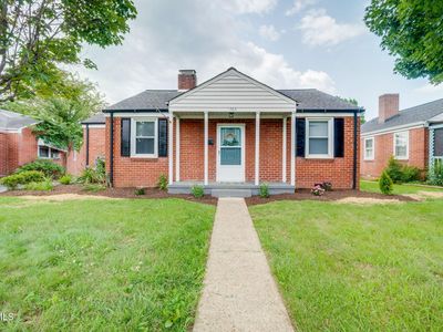 1363 E Center St