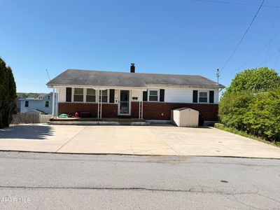 312 Grant St