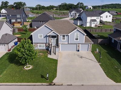 928 N Oak Ter