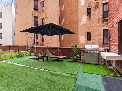 201 E 25th St APT 2A