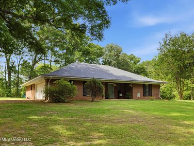 Property at 19055 Midway Rd, Terry, MS