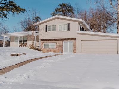 175 E Sunny Slopes Dr