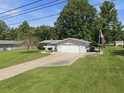 103 Meadow Lark Ln