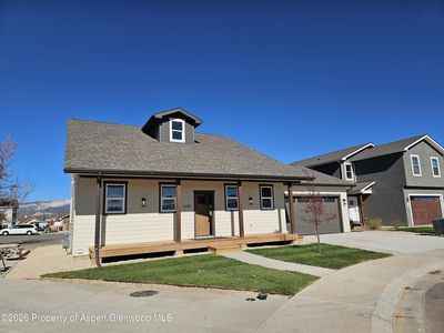 1639 Walnut Loop