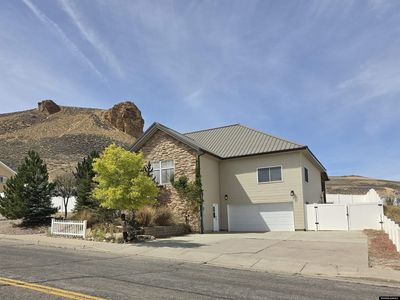 2125 Hitching Post Dr