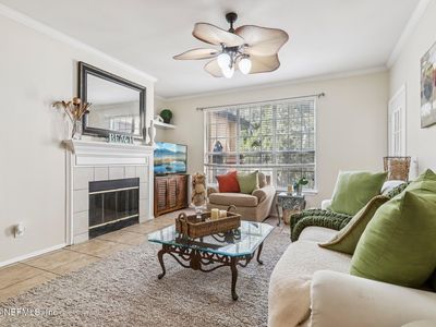 201 COLIMA Court #1221