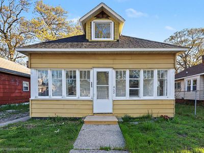 452 Leonard Ave