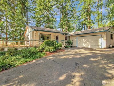 Property at 385 Glengarry Drive, Camano Island, WA