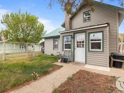135 S Montana Ave