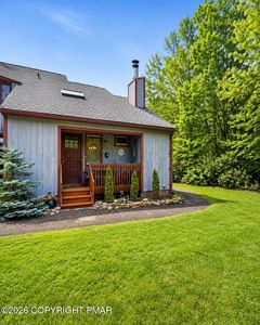 16 Ski Side Dr