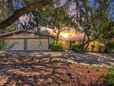 3200 Stanford Ln