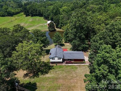 813 Robinson Clemmer Rd