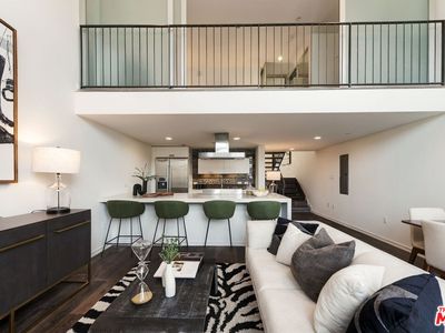 751 N Fairfax Ave #2