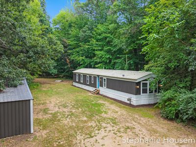 8394 Nugent Ave NE