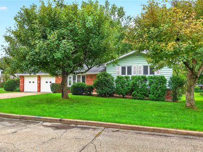 422 Sheffield Dr