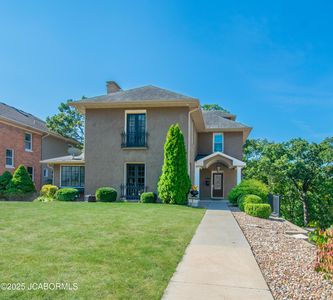 1106 Vineyard Sq