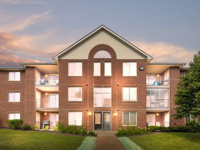 7025 Heritage Cir APT 1B