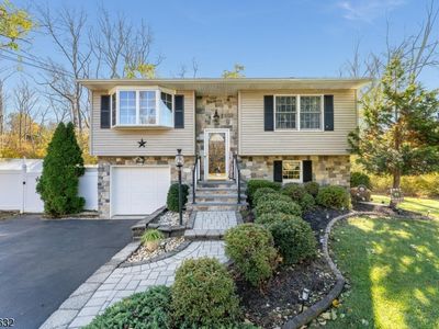 Property at 36 Mackenzie Rd, Hampton, NJ