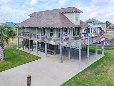 Property at 2009 Lakeview, Crystal Beach, TX
