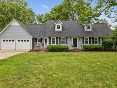 1305 Jewell Dr