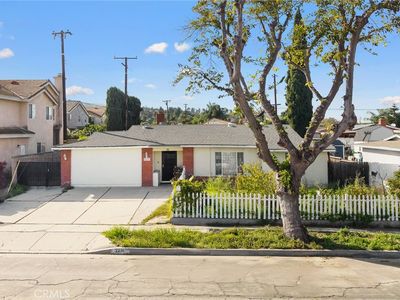 2231 Batson Ave