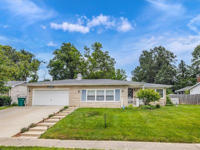 2220 W Ravina Park Rd