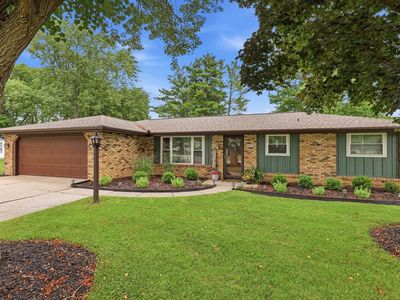 Property at 2008 Walden Dr, Auburn, IN