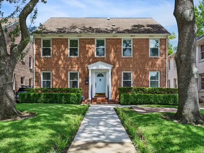 2340 Albans Rd