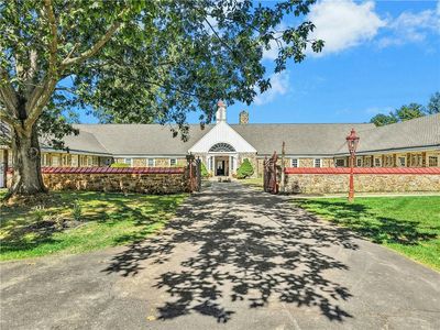 1807 Apple Tree Ln
