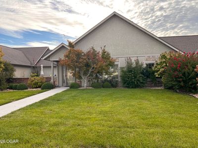 1817 Bluebird Way