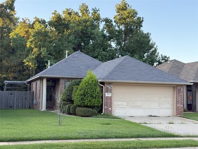 1911 General Jackson Pl