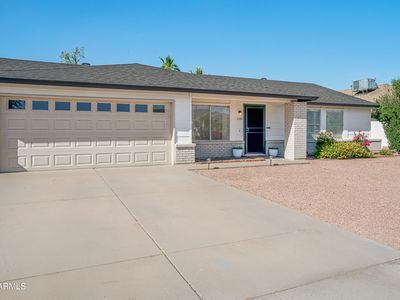 1130 W DONNER Drive