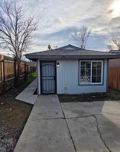 Property at 925 Jeffrey Street, Bakersfield, CA