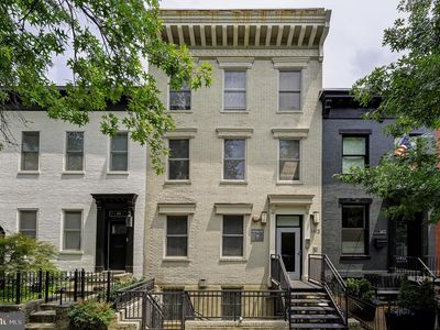 1413 5th St NW APT 200