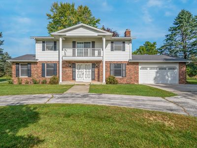 W6434 Francis AVENUE