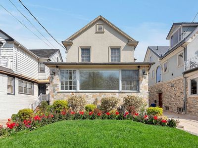 8311 Colonial Rd