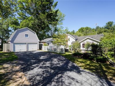 299 Log Cabin Rd