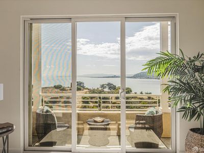 101 Crescent Way APT 2108