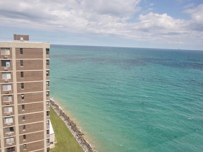 6301 N Sheridan Rd APT 23N