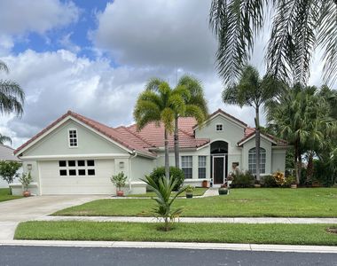 1269 SW Briarwood Drive