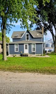 201 1st St SW