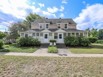 23-25 Grand Avenue