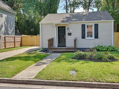 28 Pollux Cir W
