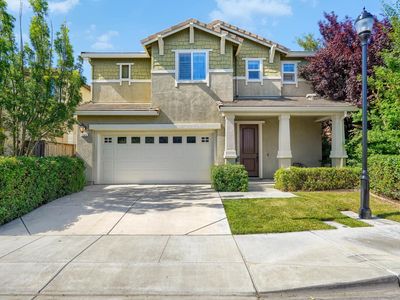 1245 Dartmouth Circle