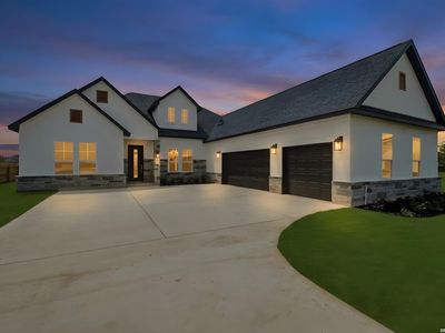305 Venado Oaks
