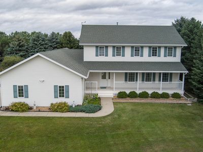 3824 Prairie Pines Loop