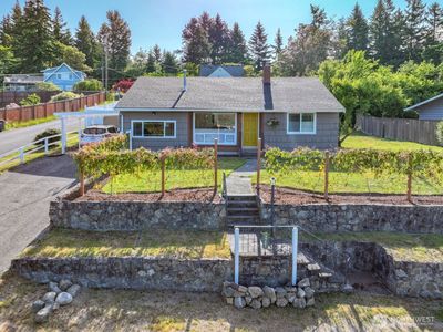 3722 Harbel Drive NE