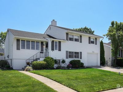 Property at 47 Miliken Rd, Colonia, NJ